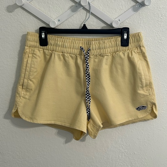 Vans Pants - Vans Off The Wall Elastic Waist Shorts | Size M